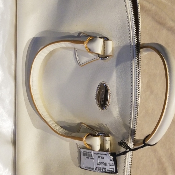NEW Furla cream leather handbag - Picture 2 of 4